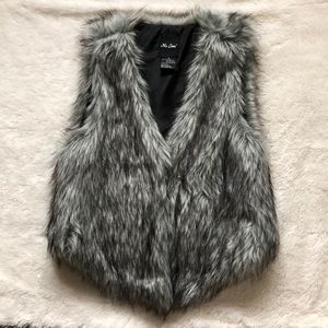 Faux fur vest
